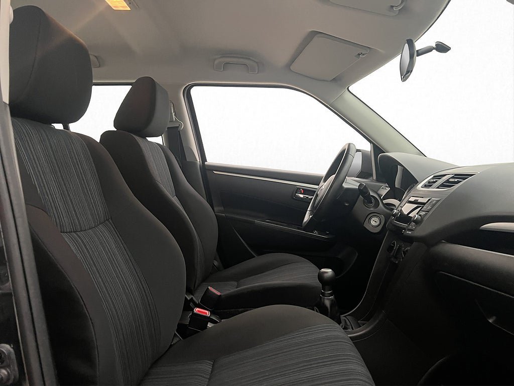 Vehicle Image 19
