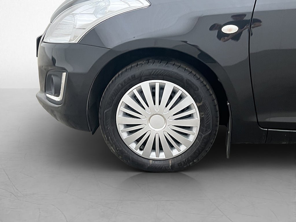Vehicle Image 23