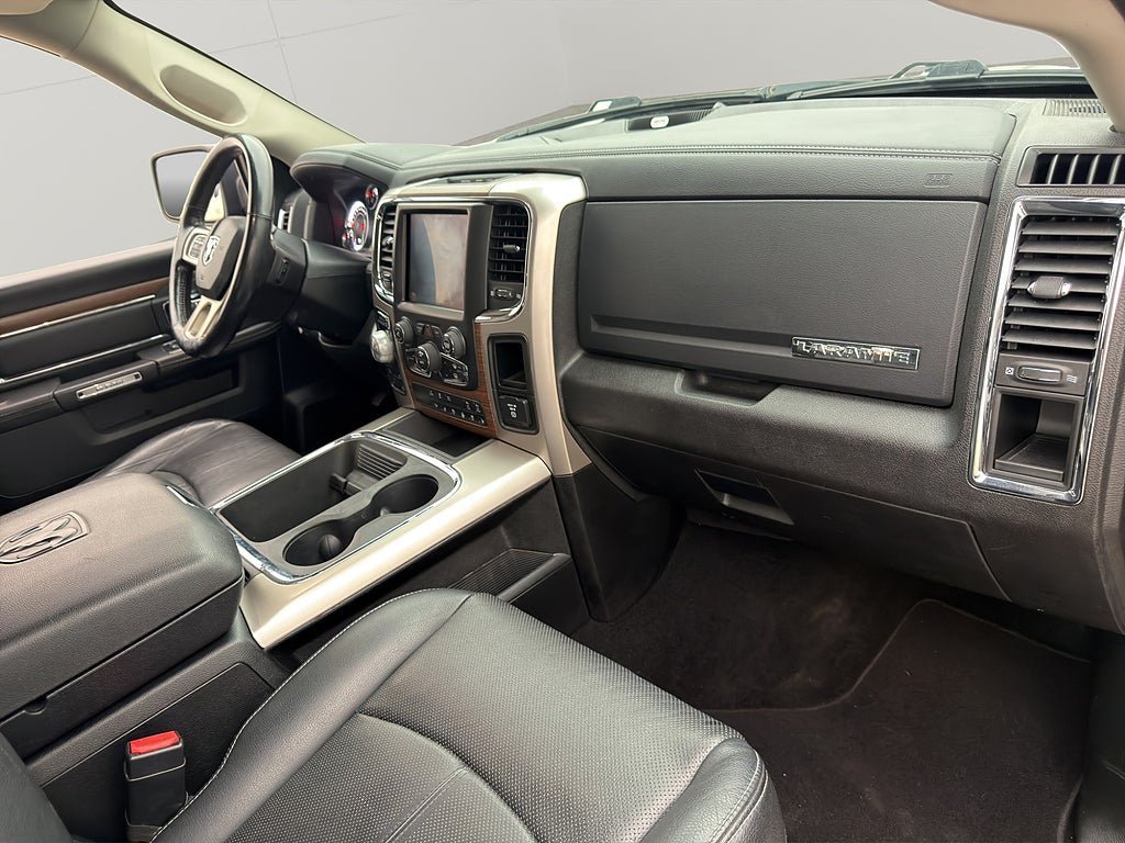 Vehicle Image 33
