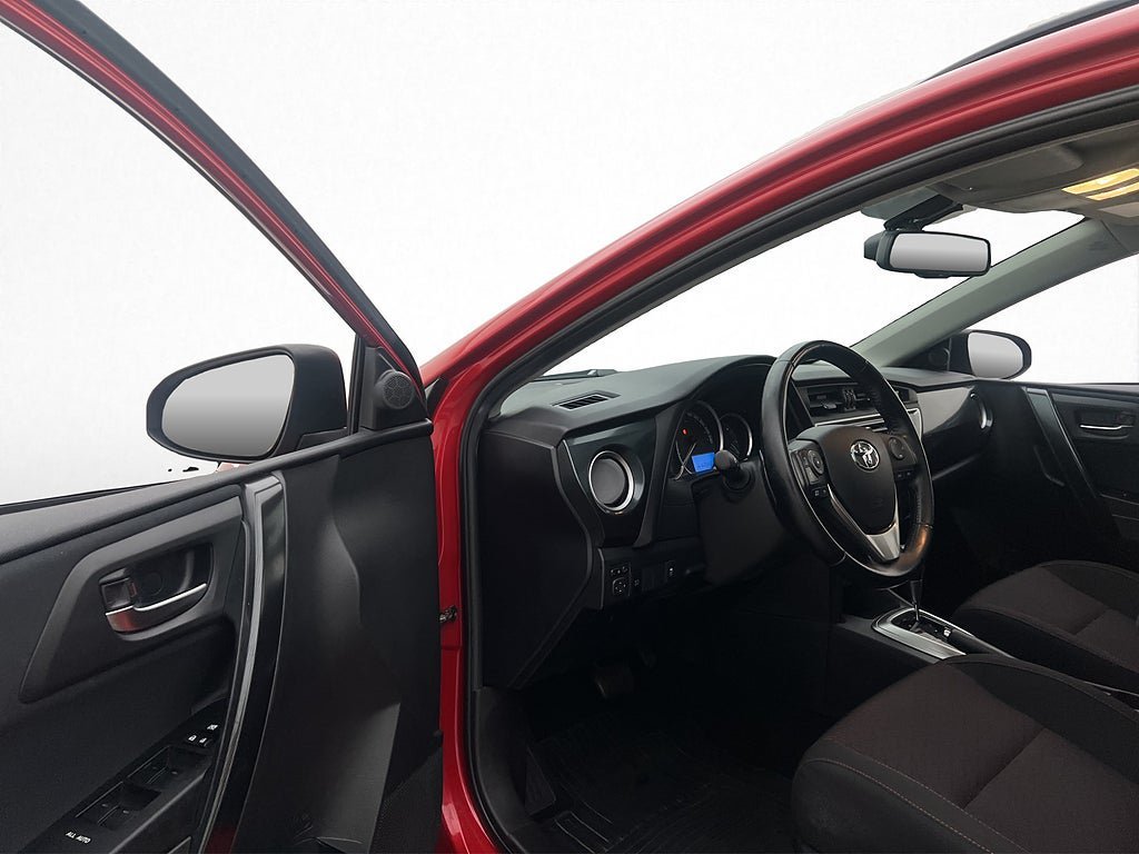 Vehicle Image 10