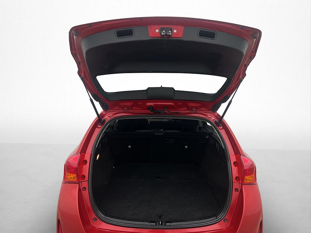 Vehicle Image 28