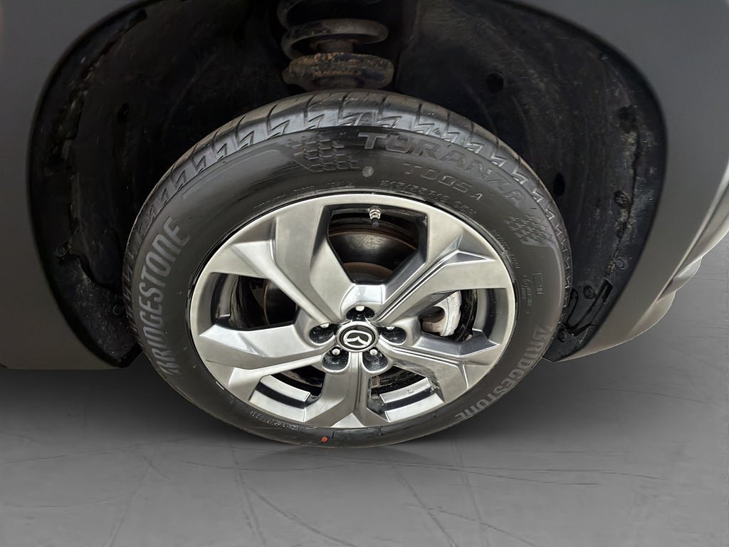 Vehicle Image 36