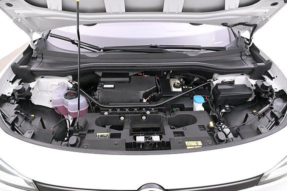 Vehicle Image 26