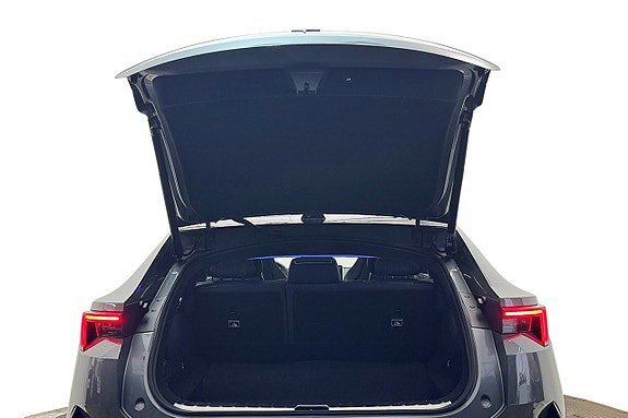Vehicle Image 37
