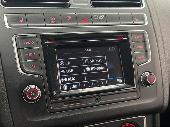Vehicle Image 15