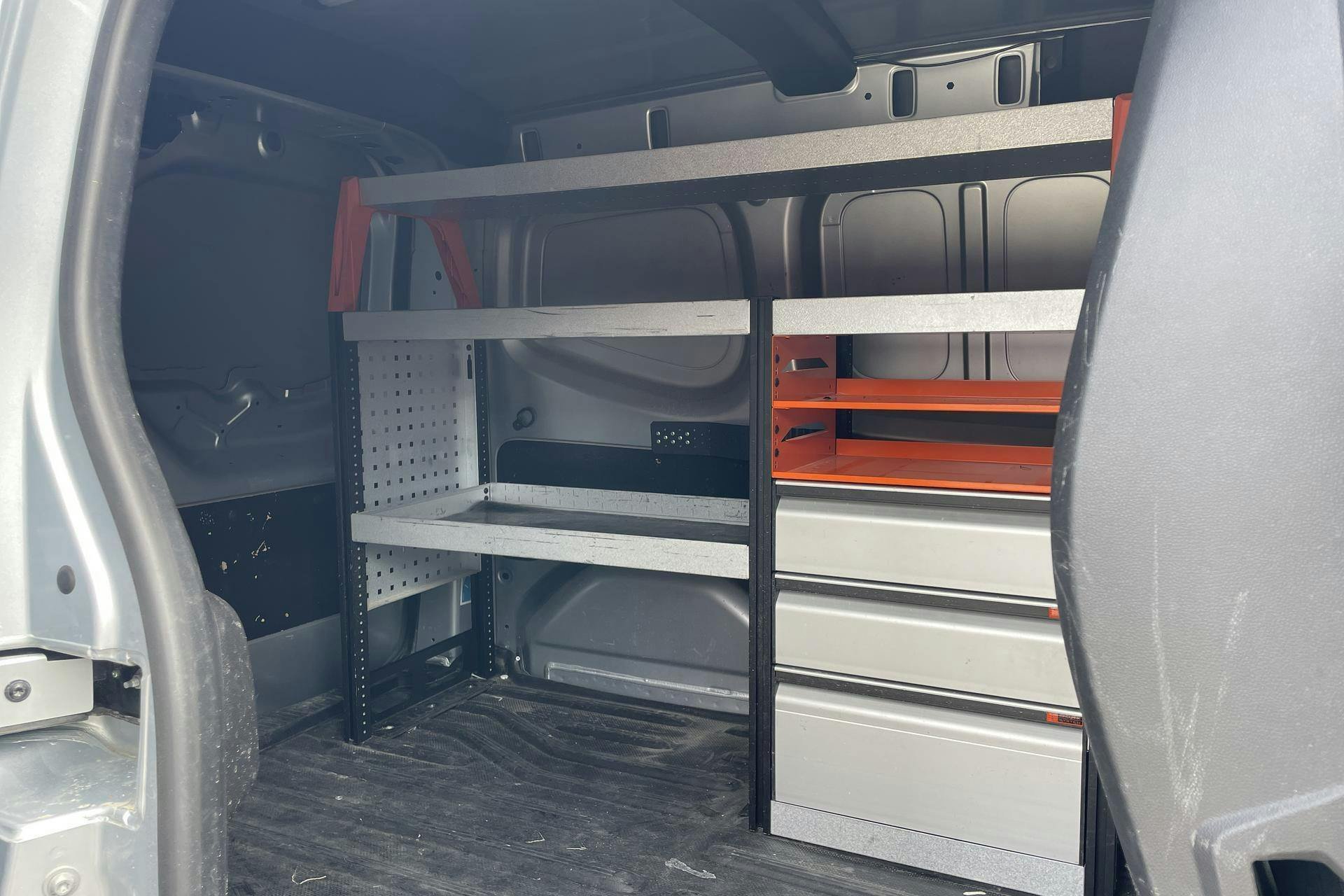 Vehicle Image 8