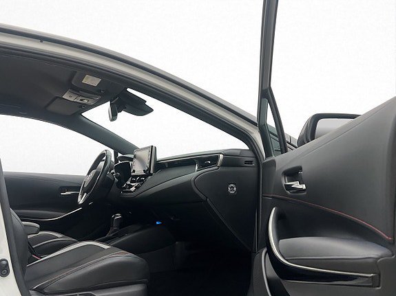 Vehicle Image 21