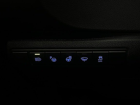Vehicle Image 26