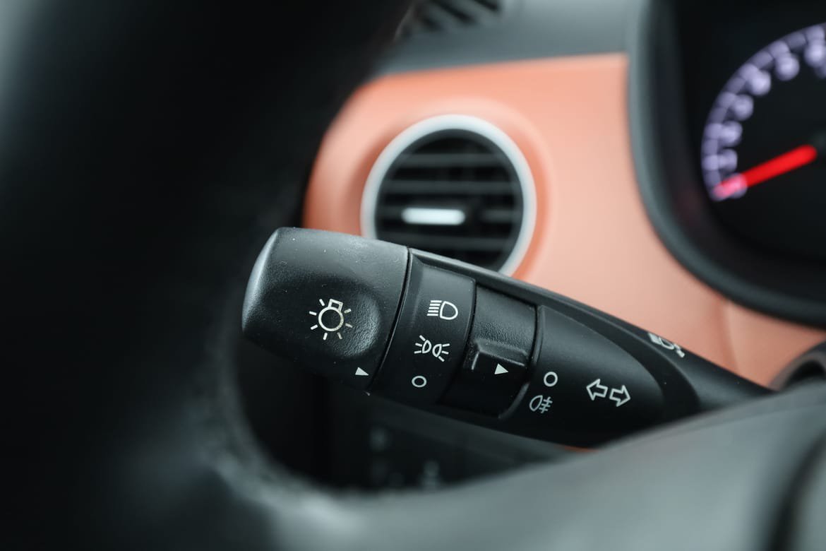Vehicle Image 32