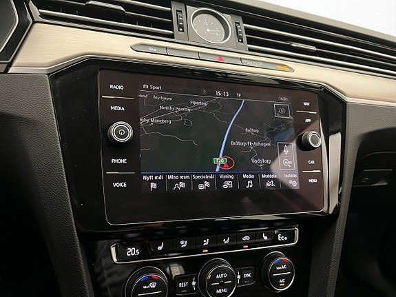 Vehicle Image 22