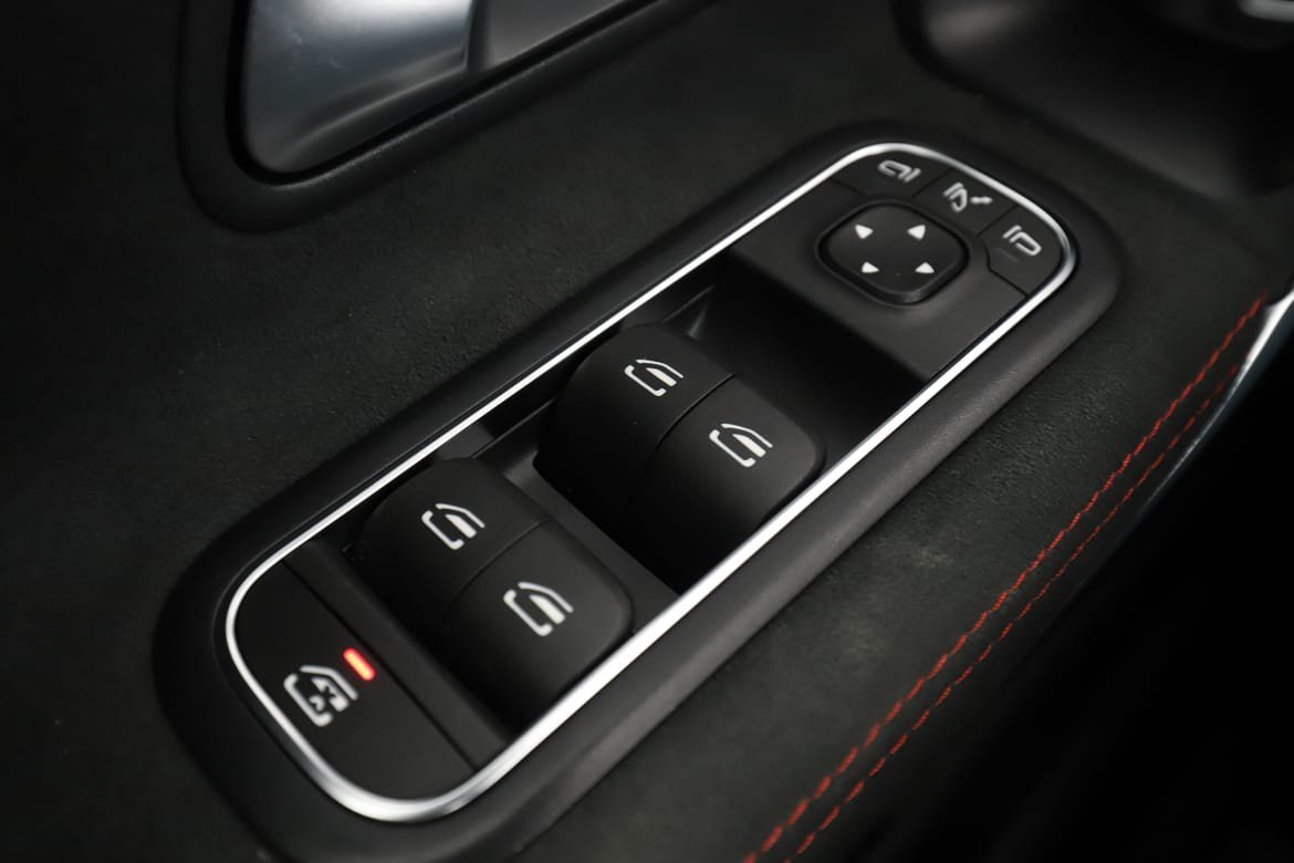Vehicle Image 39
