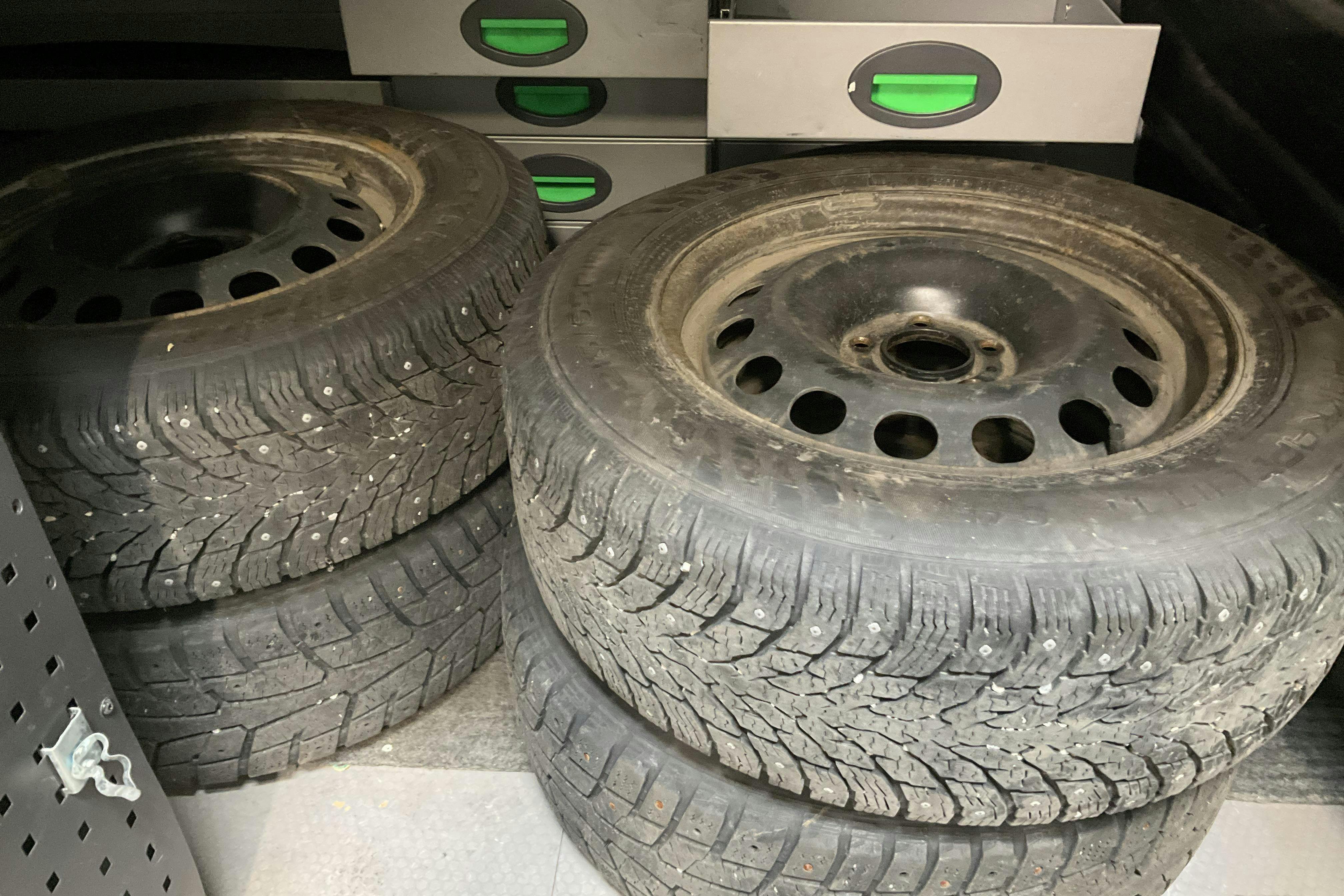 Vehicle Image 10