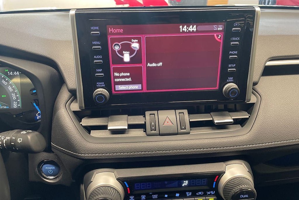 Vehicle Image 15