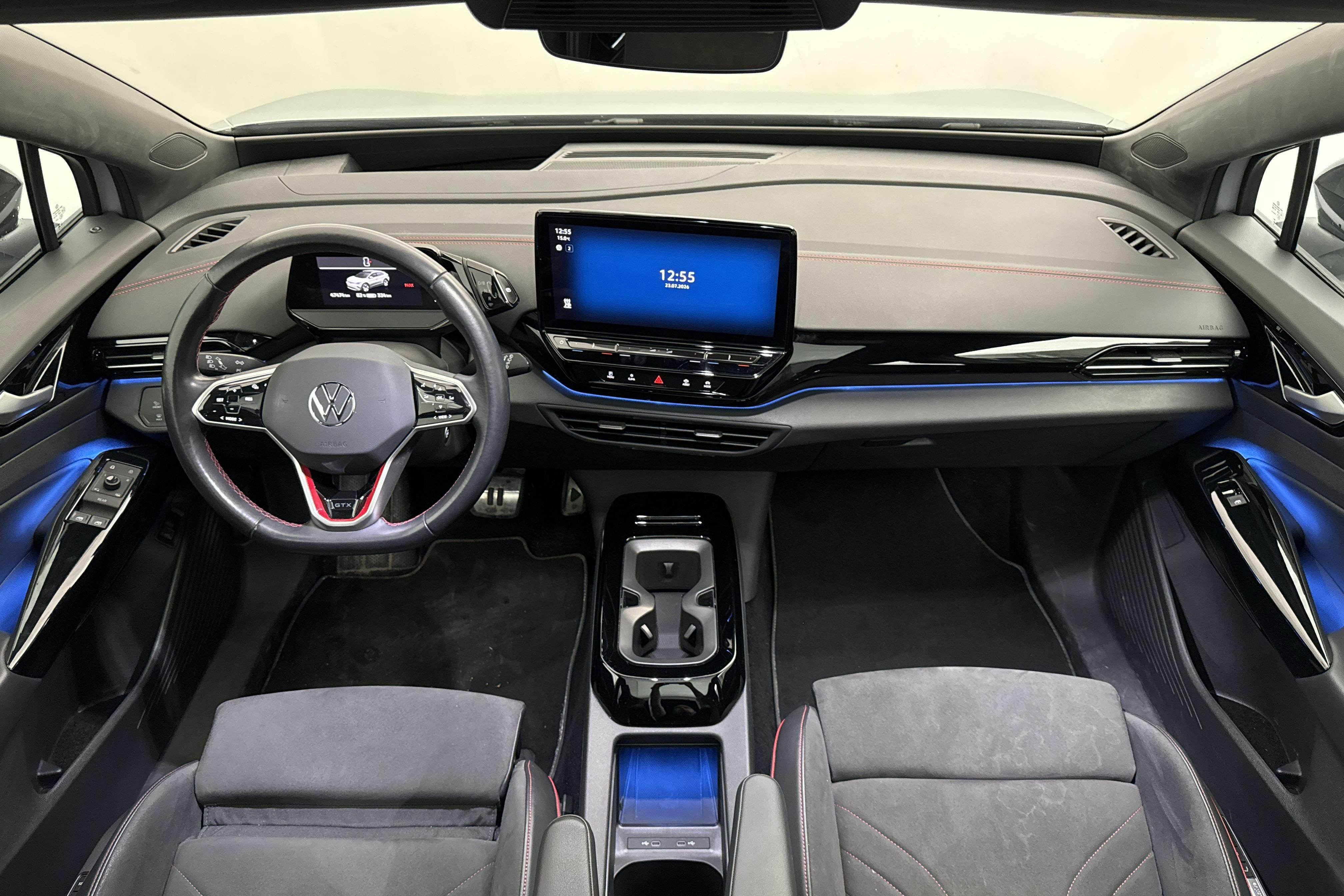 Vehicle Image 6