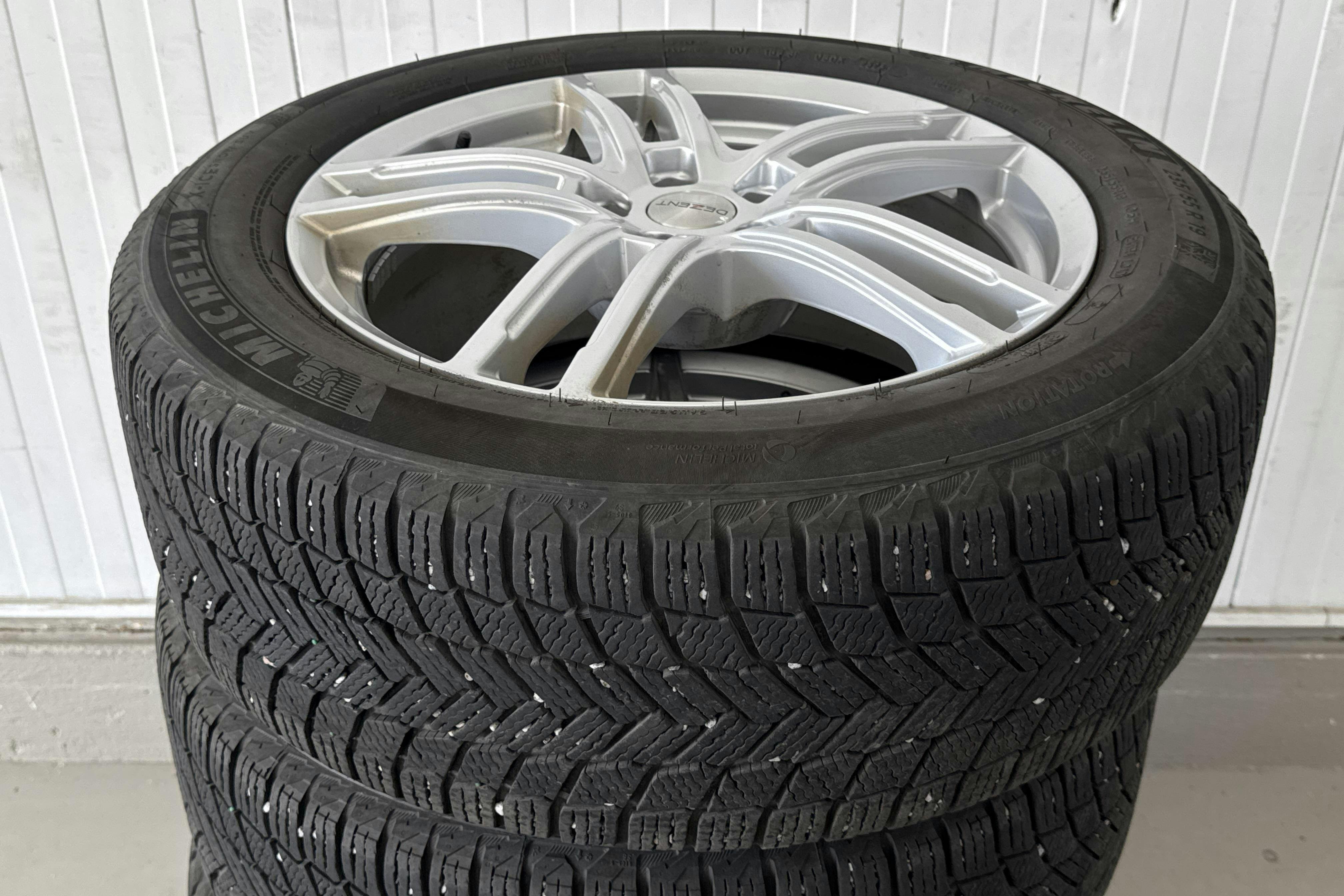 Vehicle Image 20