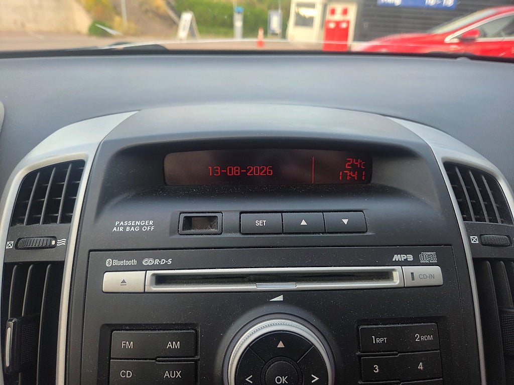 Vehicle Image 16