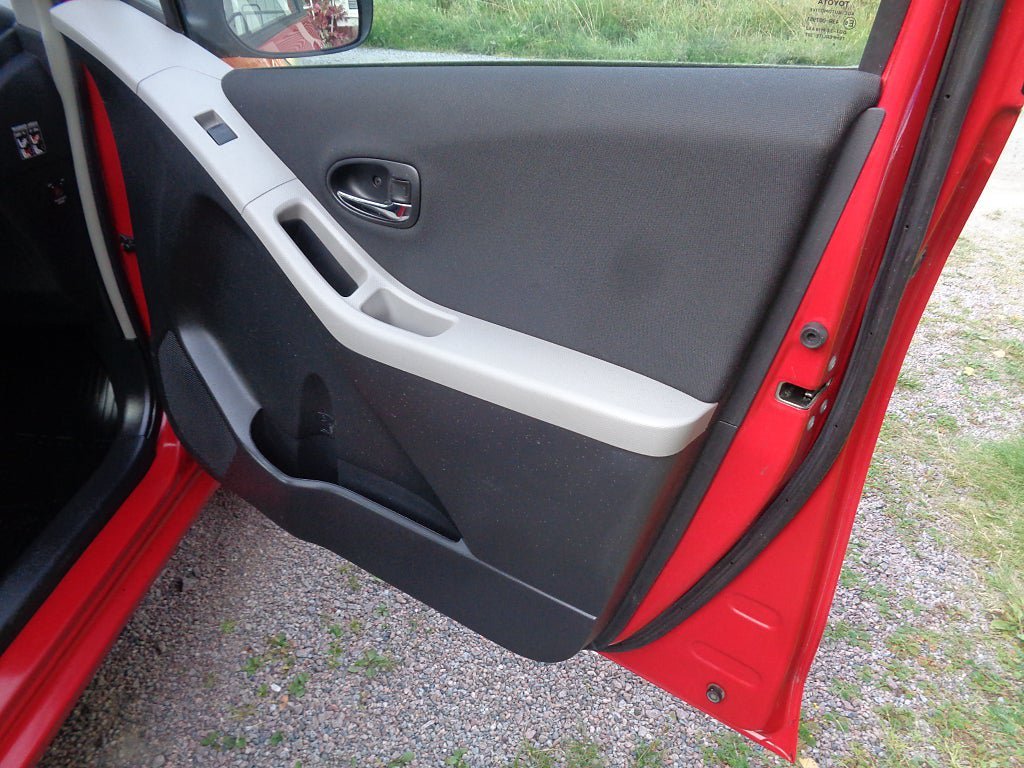 Vehicle Image 30
