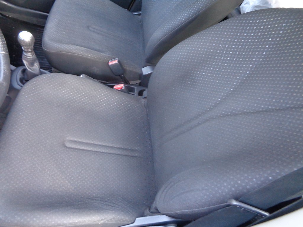 Vehicle Image 38