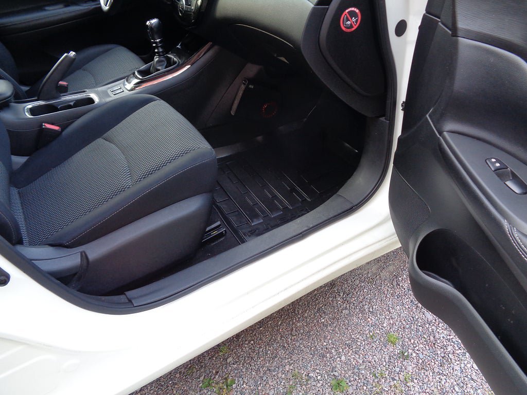 Vehicle Image 32