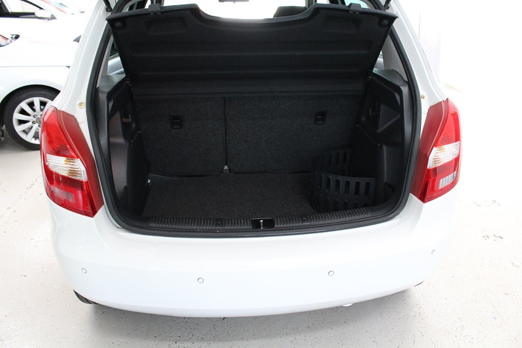 Vehicle Image 22