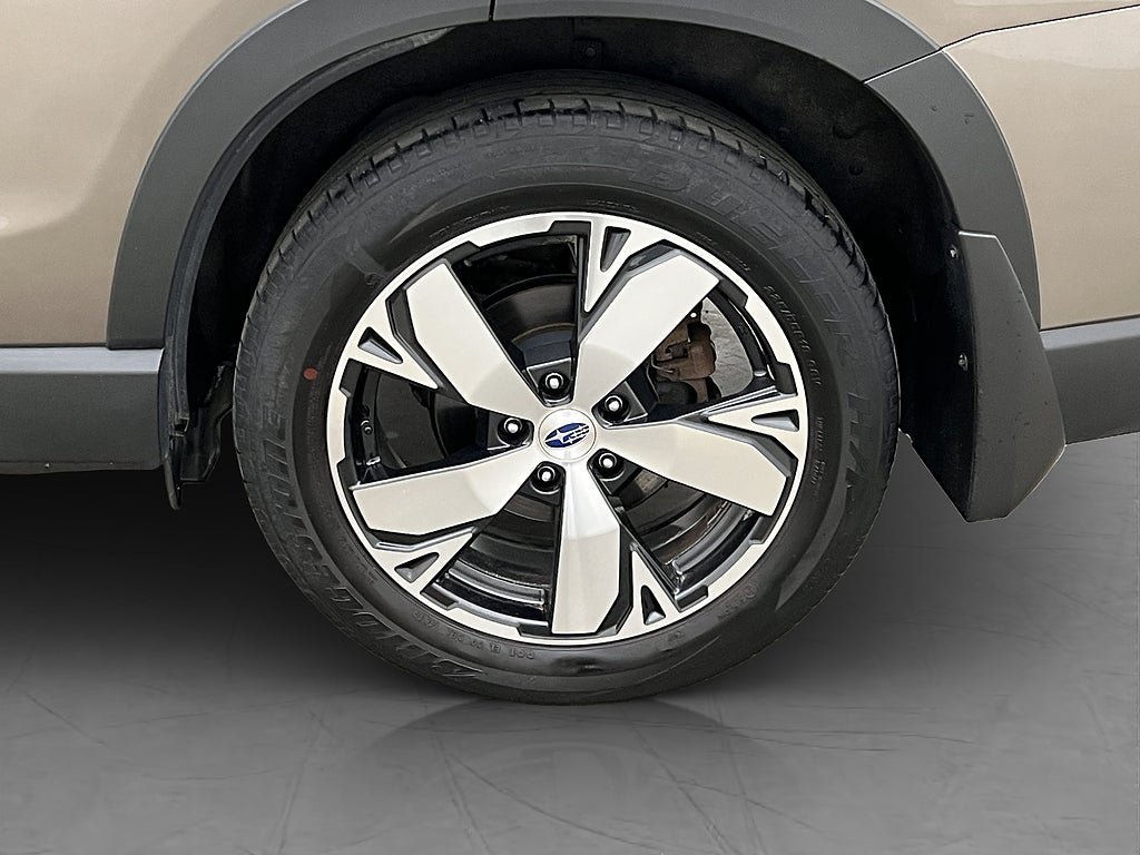 Vehicle Image 35
