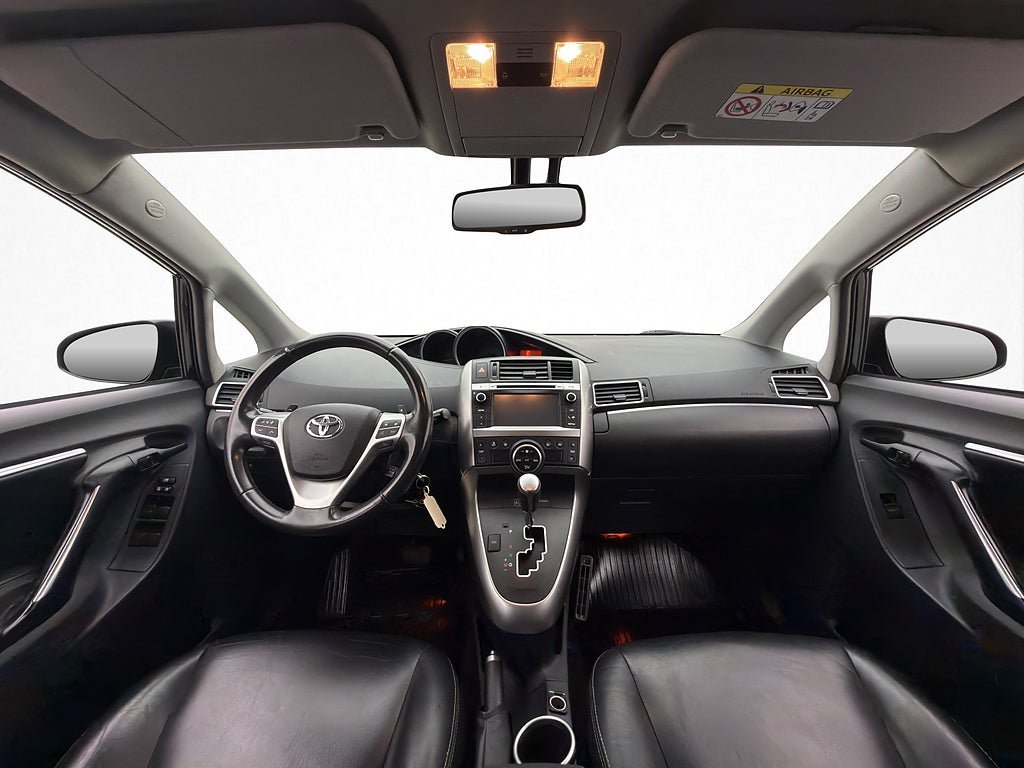 Vehicle Image 15