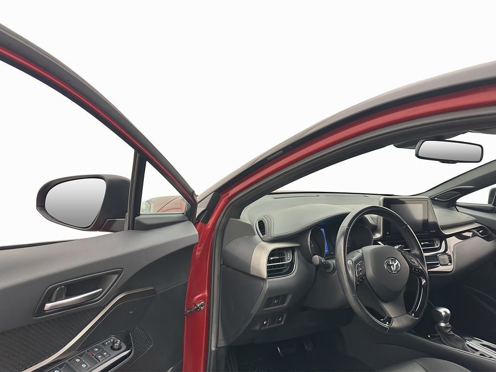 Vehicle Image 11