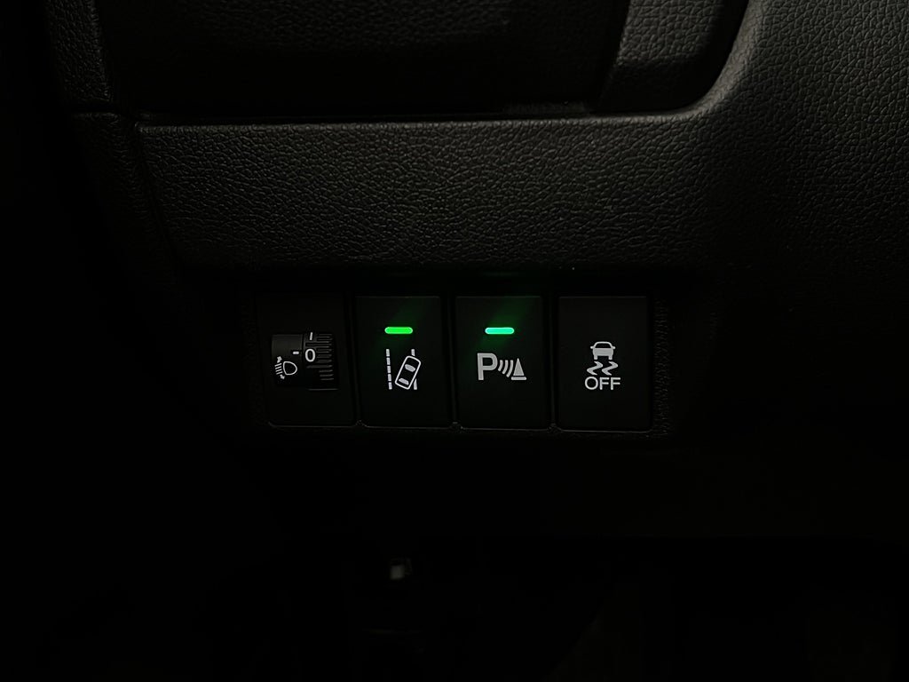 Vehicle Image 23