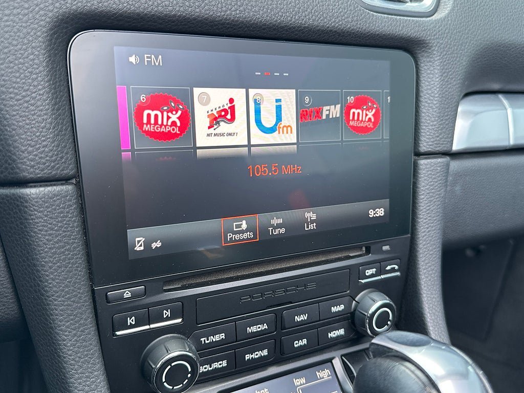 Vehicle Image 18