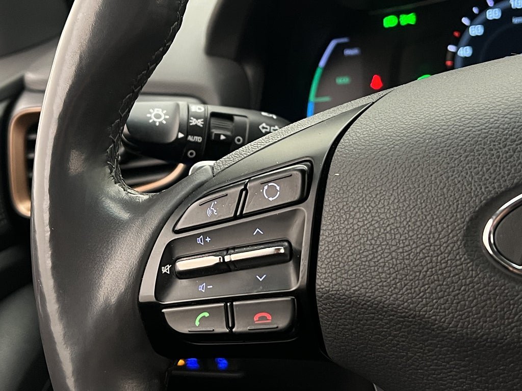 Vehicle Image 27