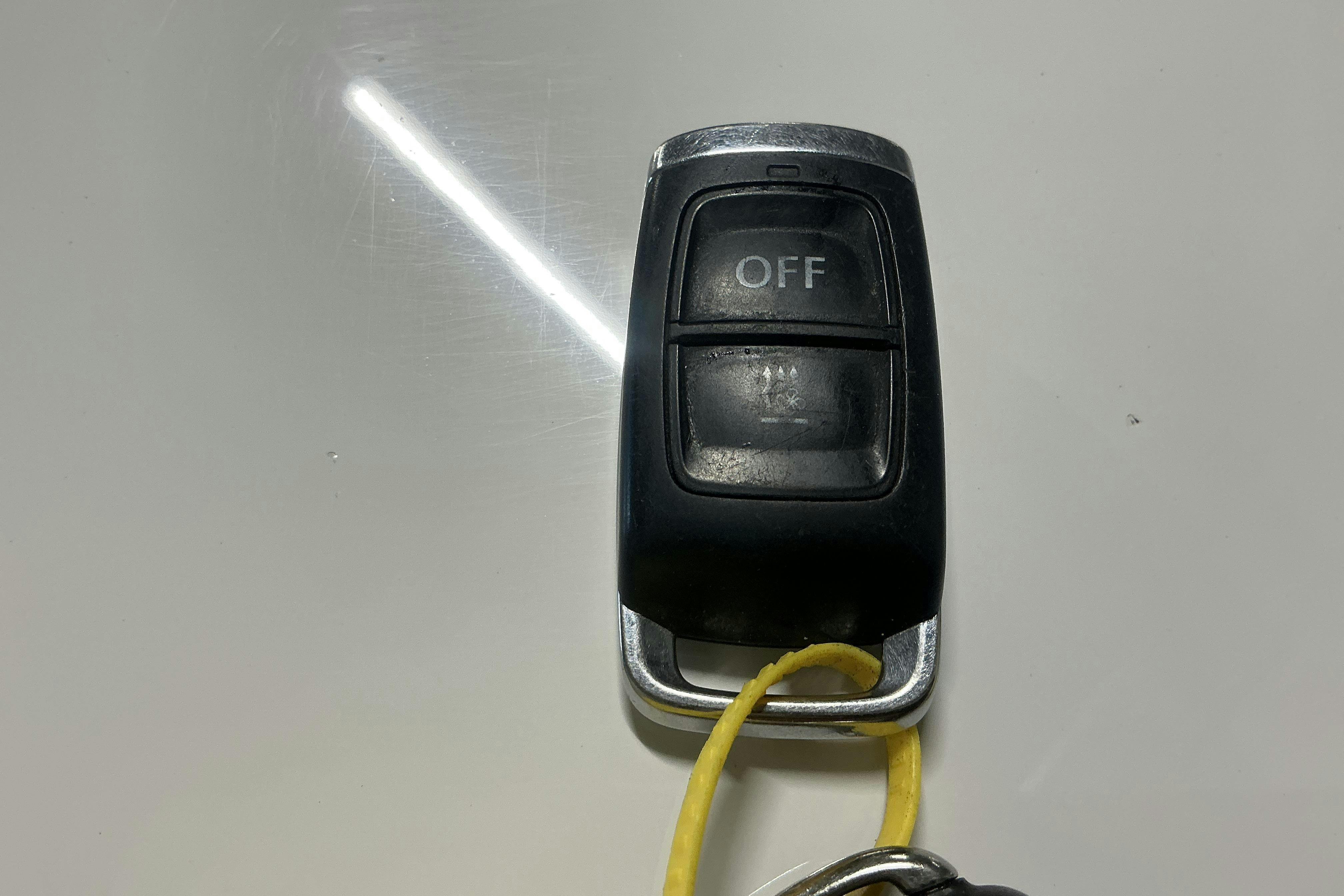 Vehicle Image 16