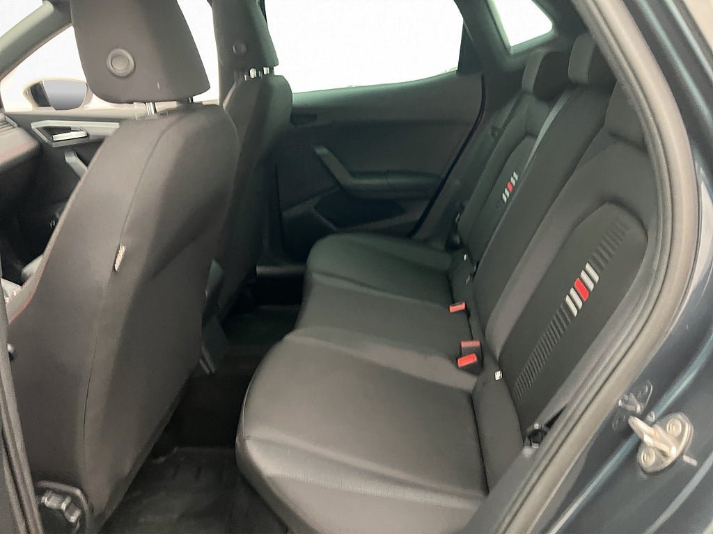Vehicle Image 26