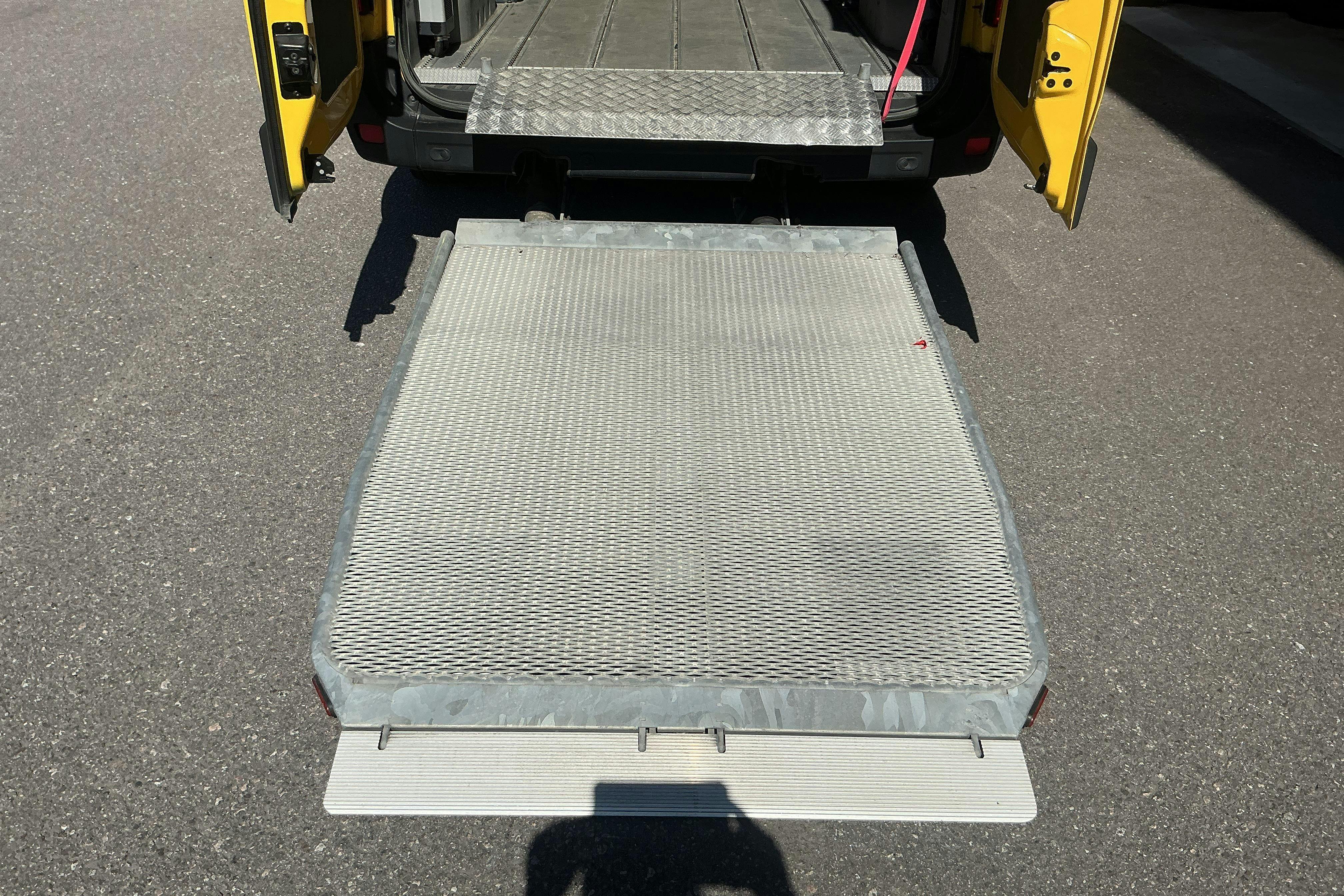 Vehicle Image 20