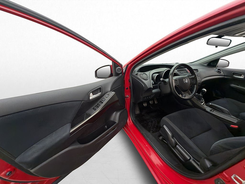 Vehicle Image 10