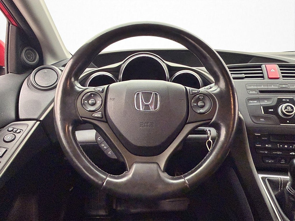 Vehicle Image 13