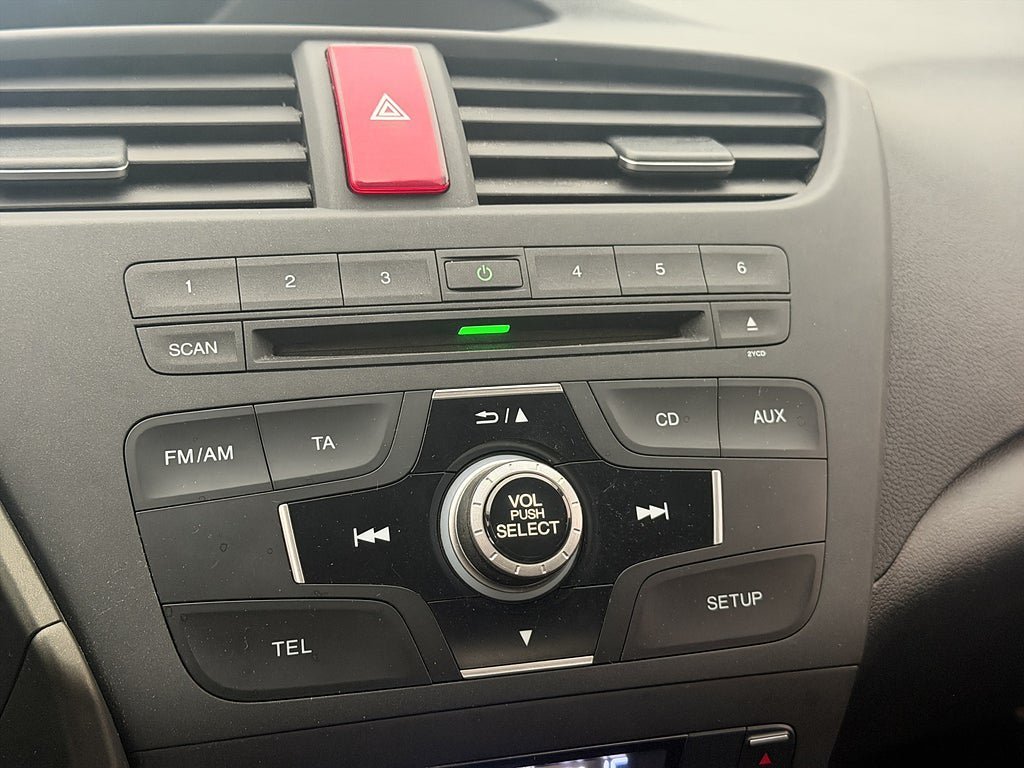 Vehicle Image 23