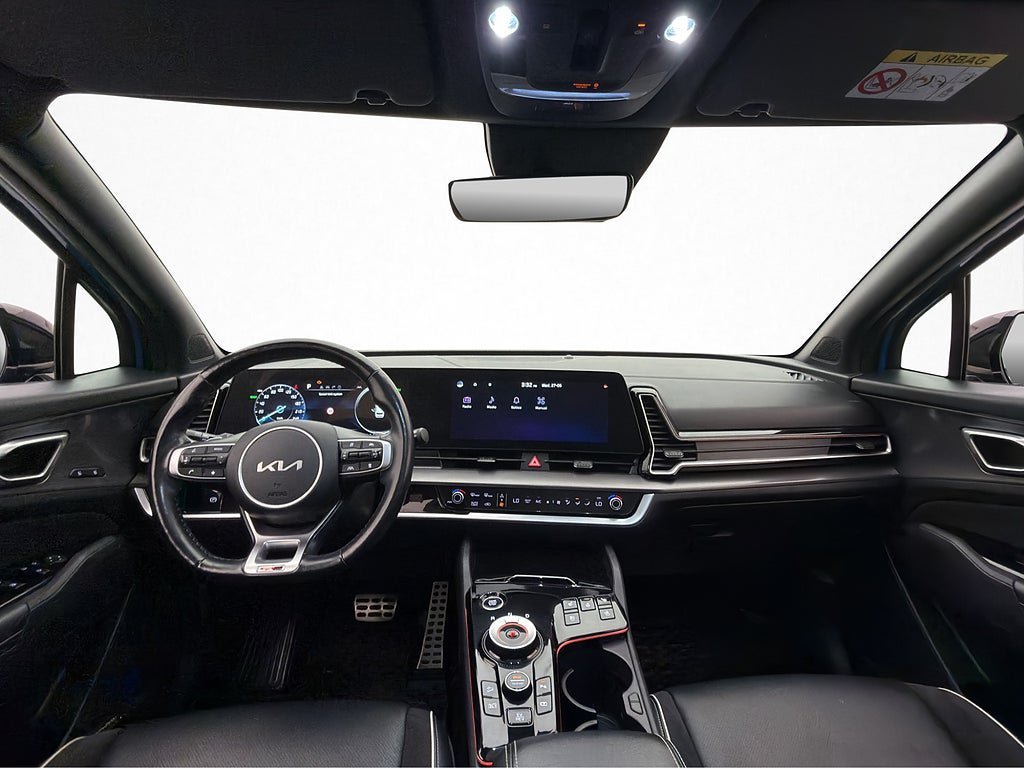 Vehicle Image 13