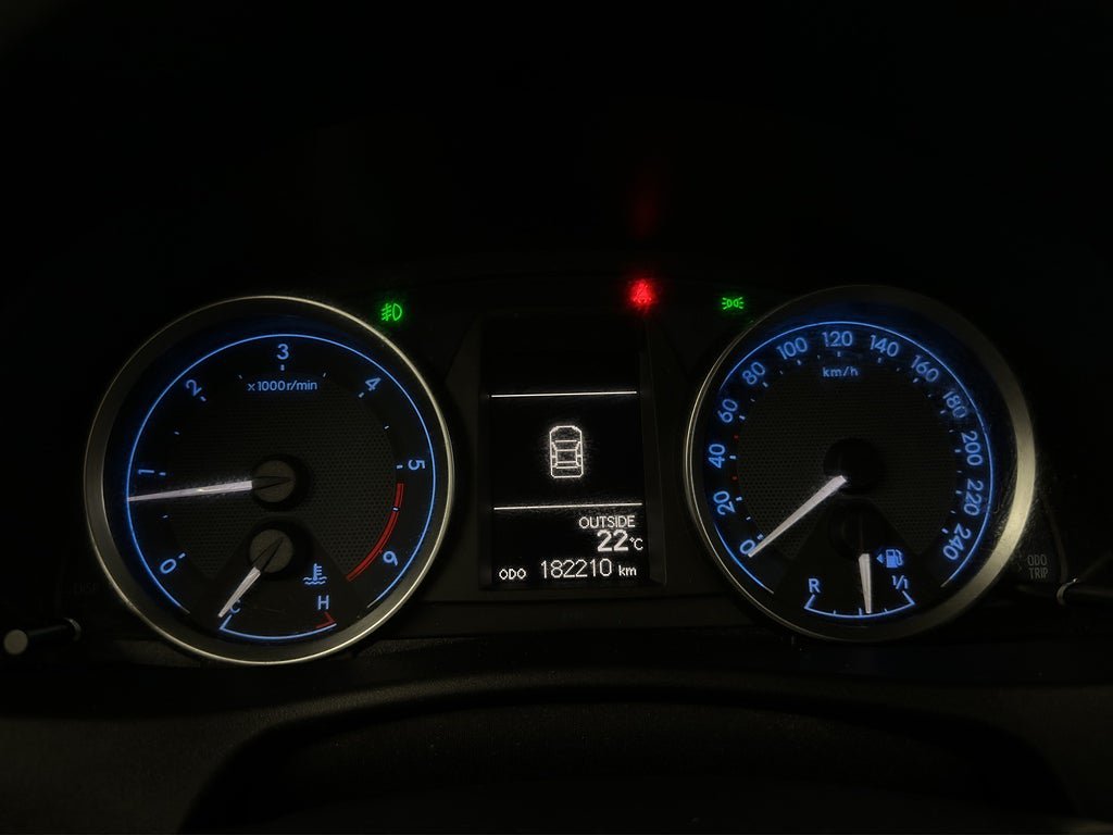 Vehicle Image 14