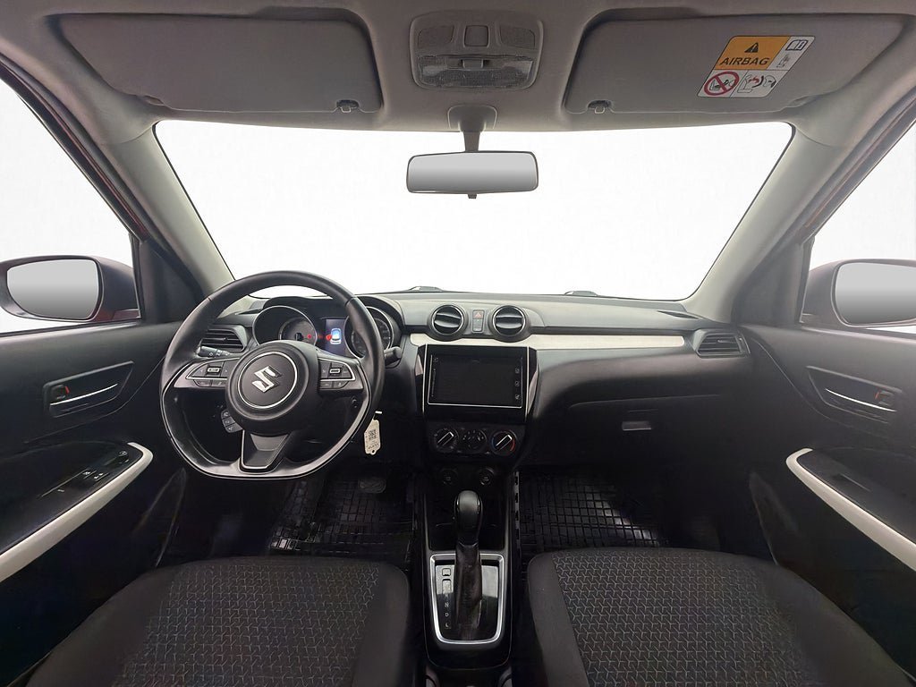 Vehicle Image 12