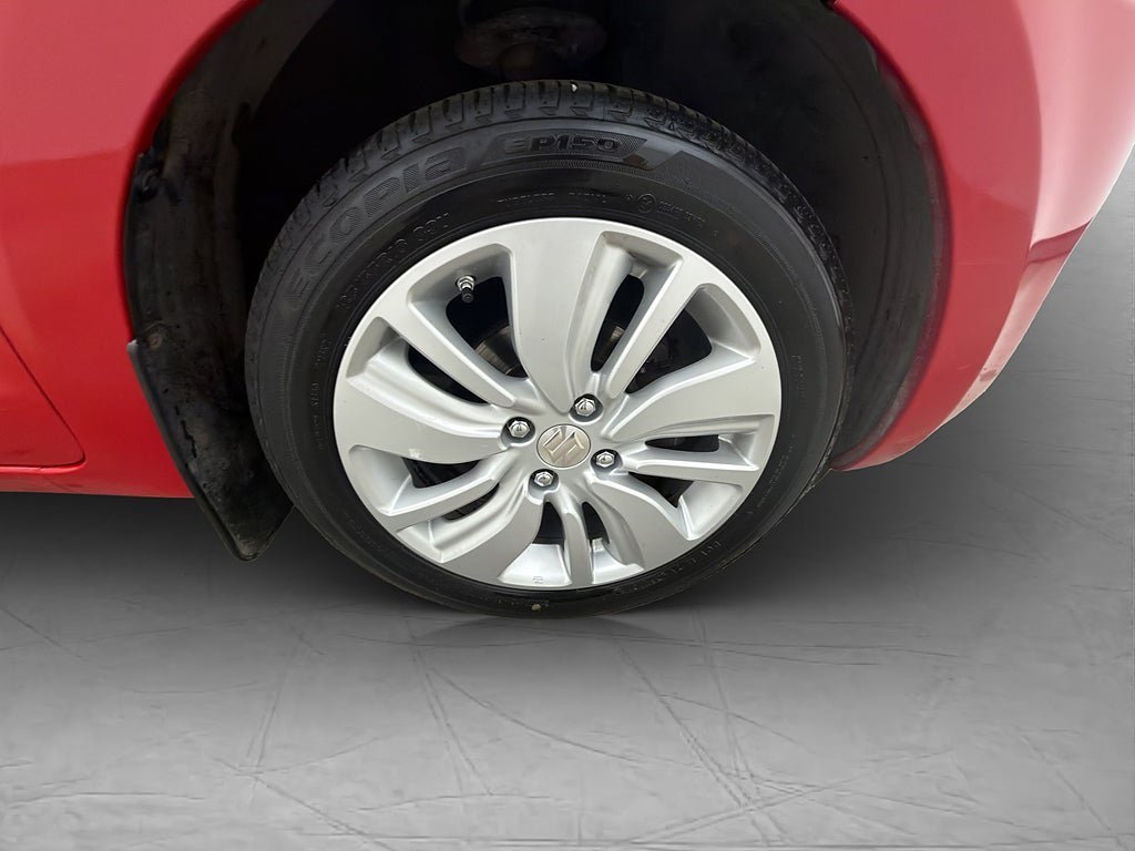 Vehicle Image 31
