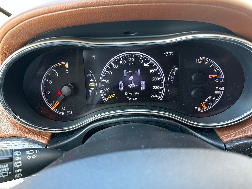 Vehicle Image 22