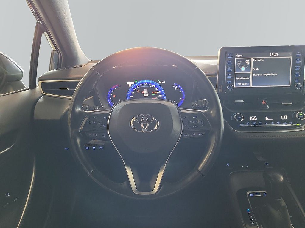 Vehicle Image 9