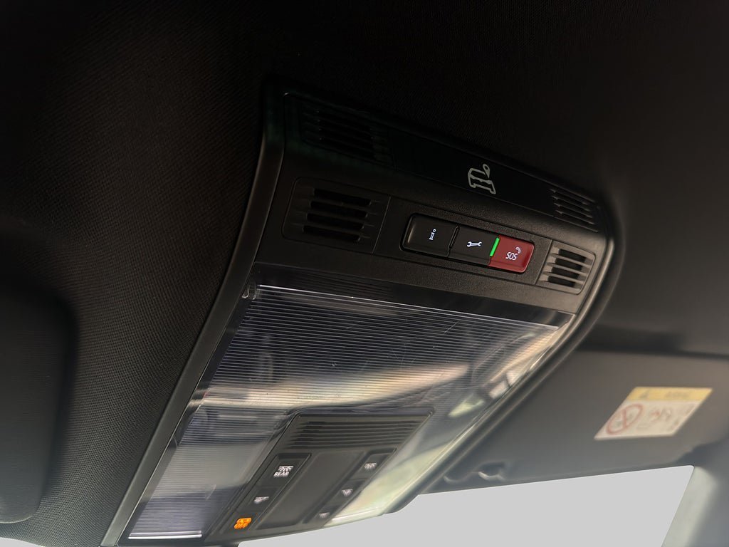 Vehicle Image 26