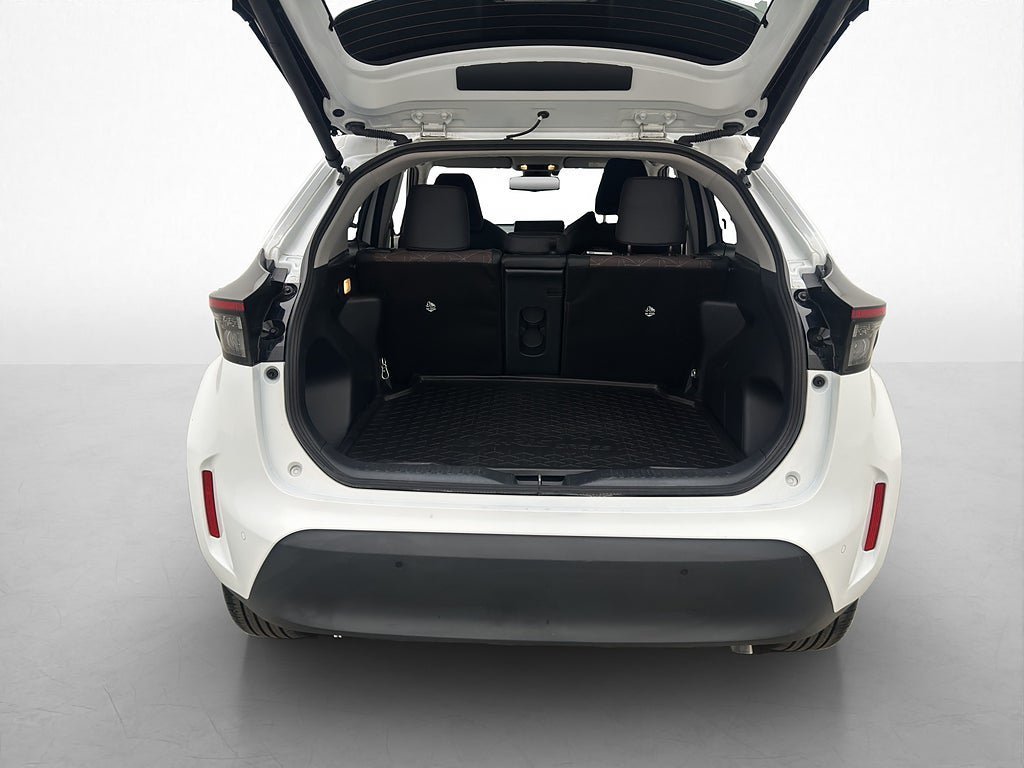 Vehicle Image 30