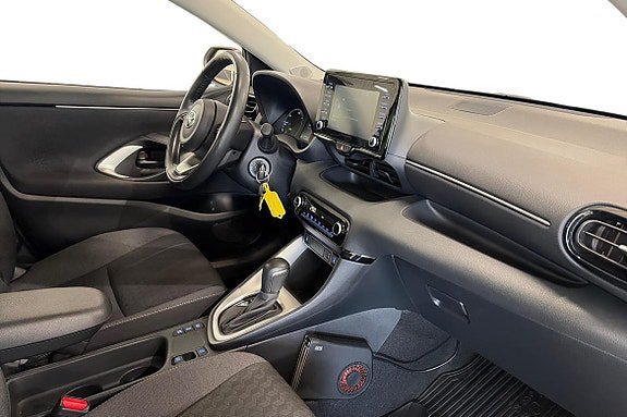 Vehicle Image 14