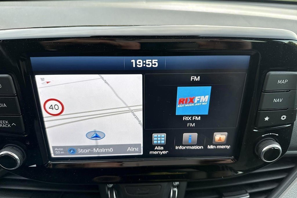 Vehicle Image 21