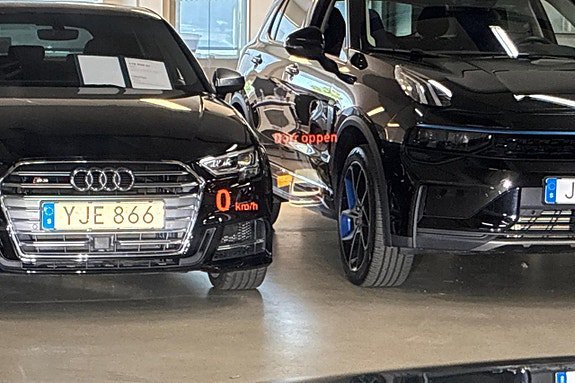Vehicle Image 19
