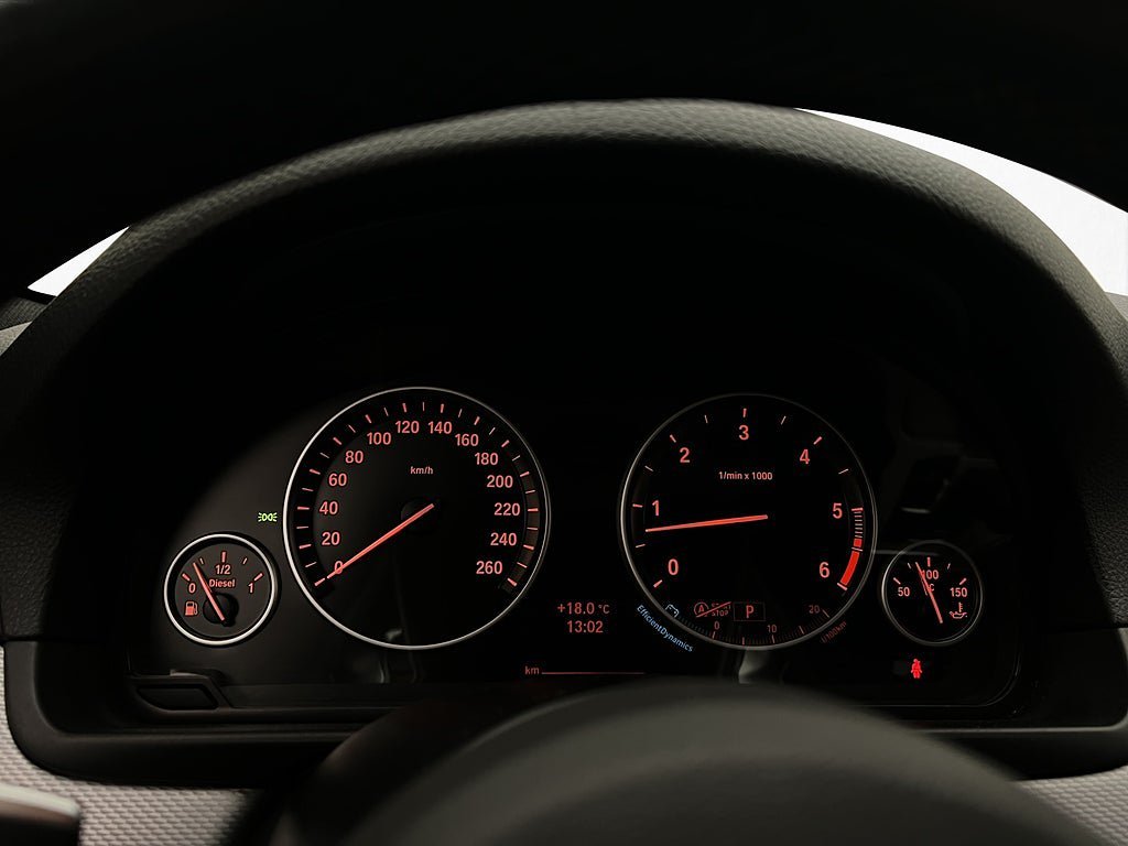 Vehicle Image 33