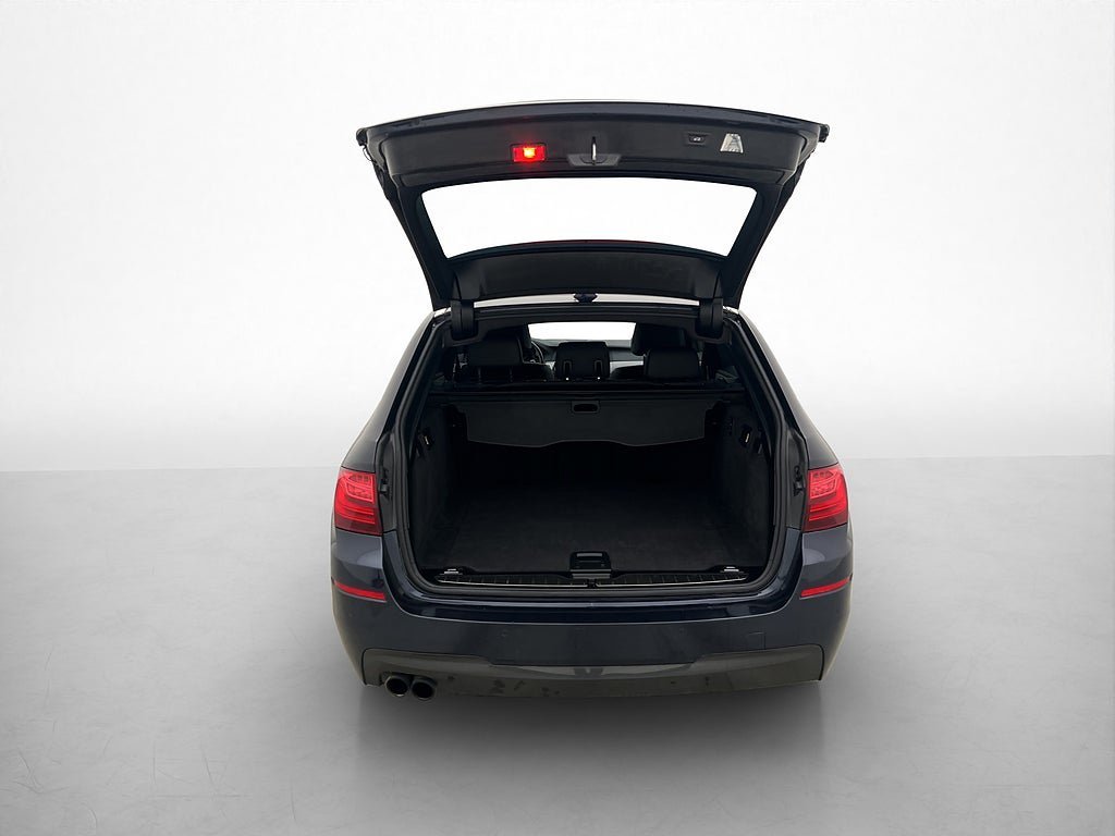 Vehicle Image 38