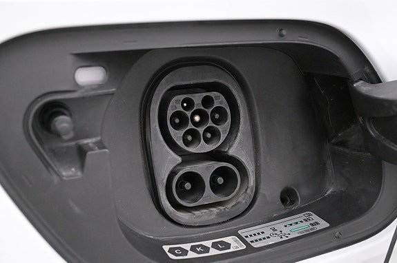 Vehicle Image 23